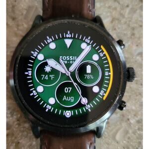Fossil Smart Watch Gen 5 Carlyle DW10F1 Tested Working w/ Charger Leather Band